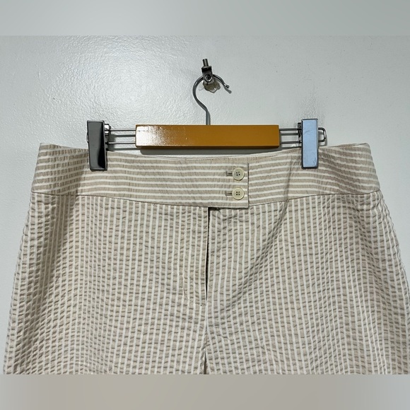 Anne Klein Beige & White Striped Cropped Pants - Size 12 - Picture 5 of 10